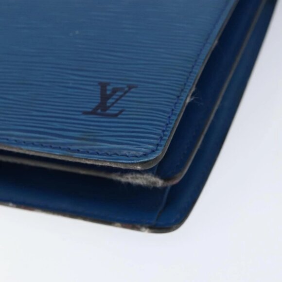 LOUIS VUITTON Epi Capuchin Shoulder Bag Blue M52345 LV Auth 149056 - Picture 5 of 16